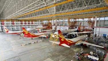 海航技術旗下大新華飛維就業見習基地在?？诔晒炫?/></a>
                            </div><!--news_recom_img END-->
                                                        <ul>
                                                                <li id=